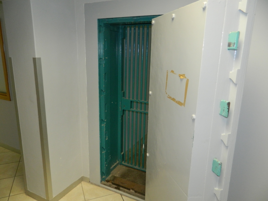 To Let commercial Property for Rent in Paarl Central Western Cape